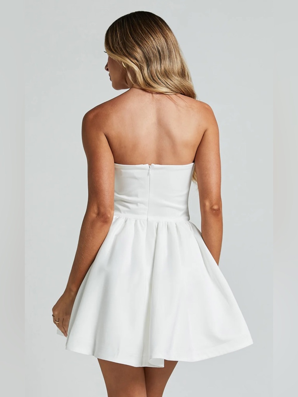 Showpo ANGELETTA MINI DRESS - Picture 4 of 6